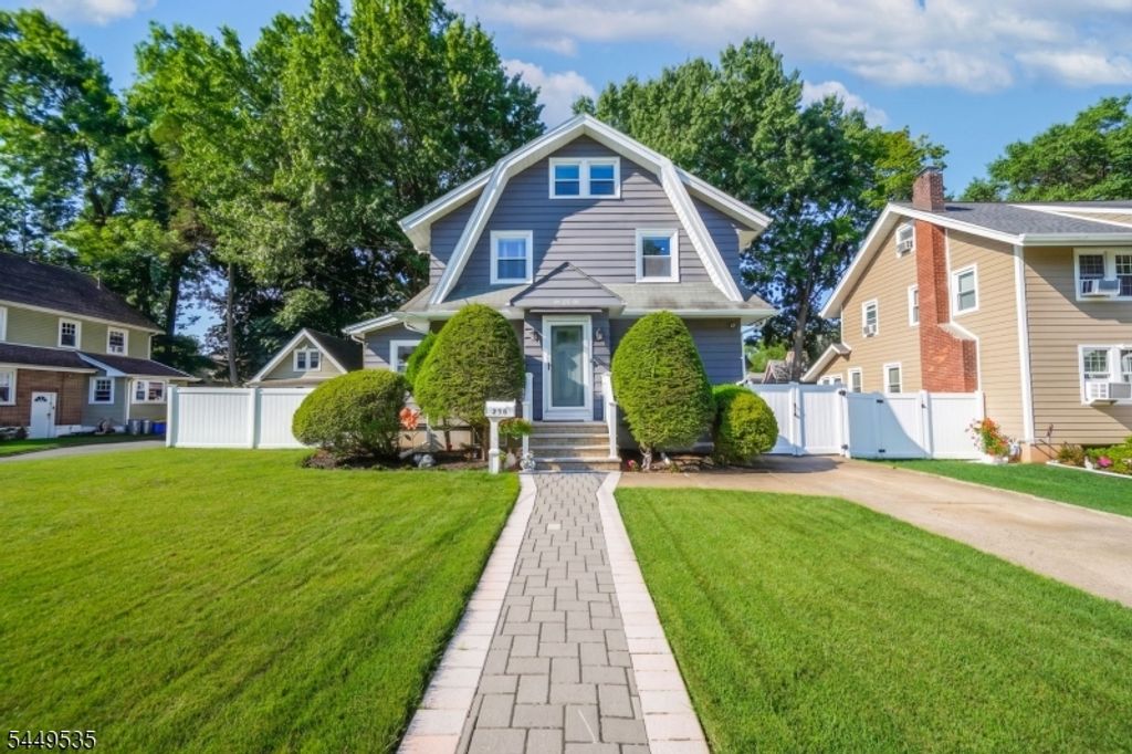 256 Van Buren Ave, Teaneck Twp., NJ 07666