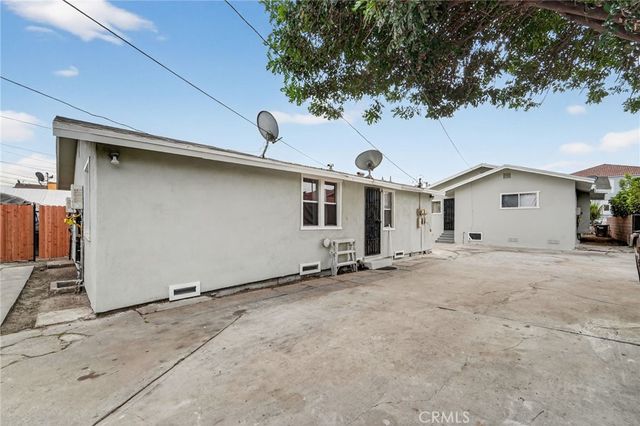 1043 W 95th Street, Los Angeles, CA 90044