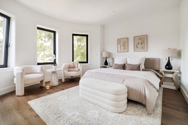 79 Park St 1, Brookline, MA 02446