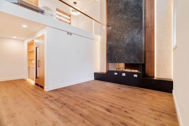 79 Park St 1, Brookline, MA 02446