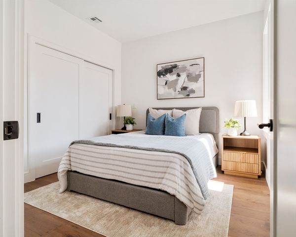 79 Park St 1, Brookline, MA 02446
