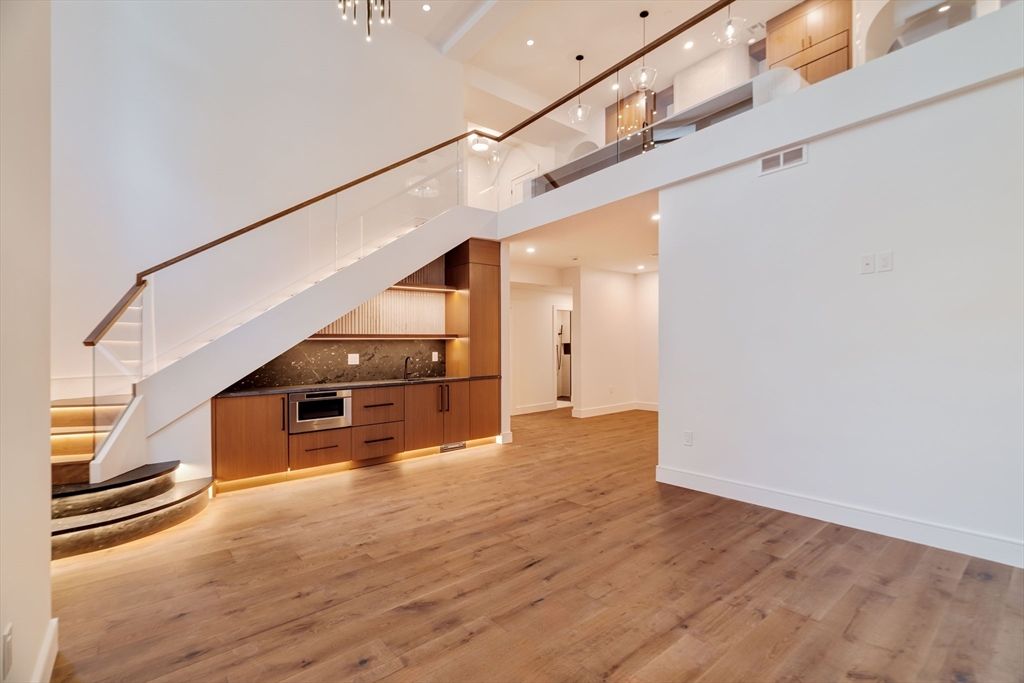 79 Park St 1, Brookline, MA 02446