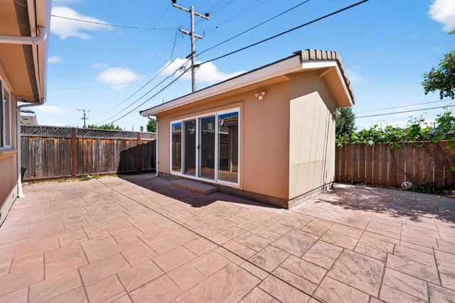 5172 Selma Avenue, Fremont, CA 94536