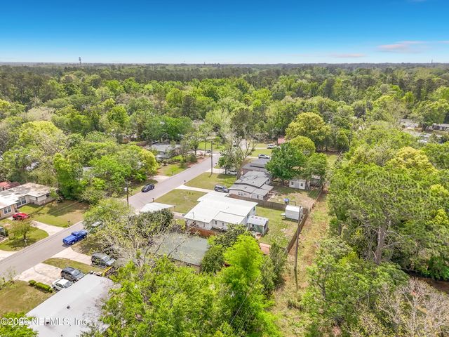 1934 MARQUIS Drive, Jacksonville, FL 32210