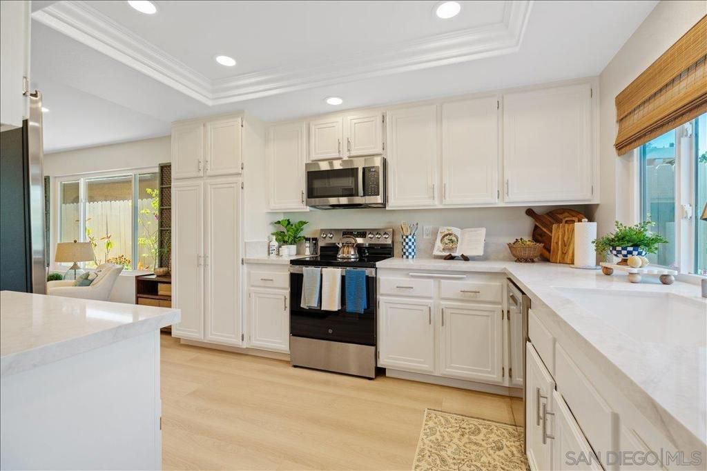 Image 11 of property listing at 14168 Kendra Way, Poway, CA 92064