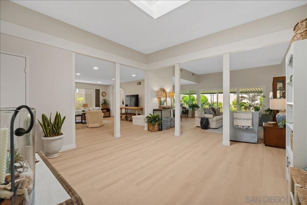 Image 4 of property listing at 14168 Kendra Way, Poway, CA 92064