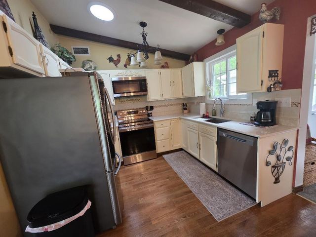 N2146 HILLCREST LANE, Wautoma, WI 54982
