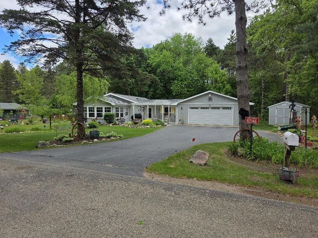 N2146 HILLCREST LANE, Wautoma, WI 54982