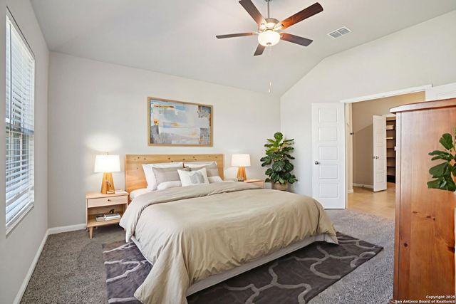 7019 Vista Loop, San Antonio, TX 78233