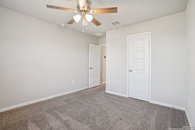 7019 Vista Loop, San Antonio, TX 78233