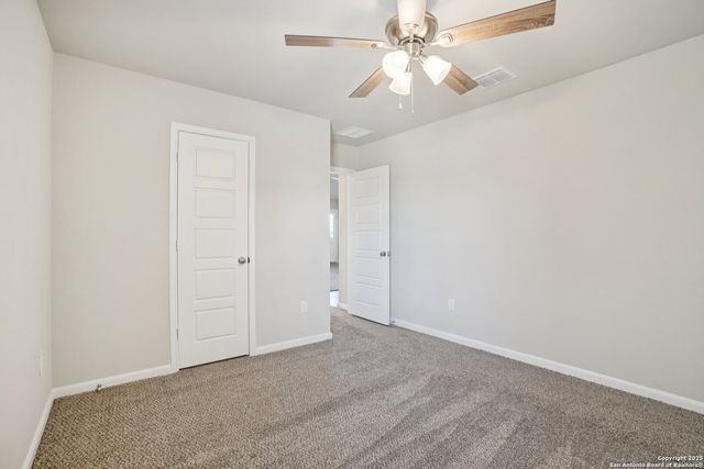 7019 Vista Loop, San Antonio, TX 78233