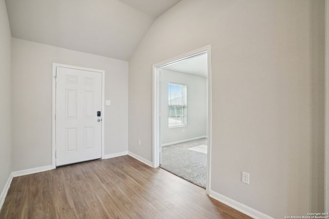 7019 Vista Loop, San Antonio, TX 78233