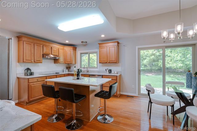 24557 Ackert Court, Novi, MI 48375
