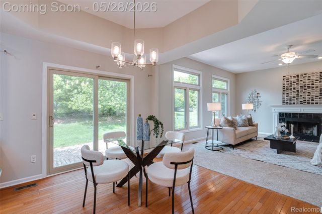 24557 Ackert Court, Novi, MI 48375