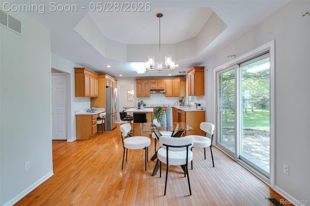 24557 Ackert Court, Novi, MI 48375