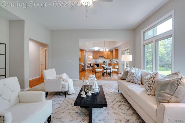 24557 Ackert Court, Novi, MI 48375