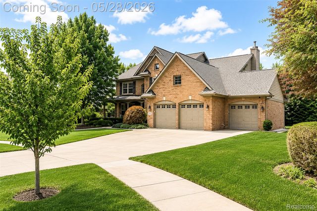 24557 Ackert Court, Novi, MI 48375