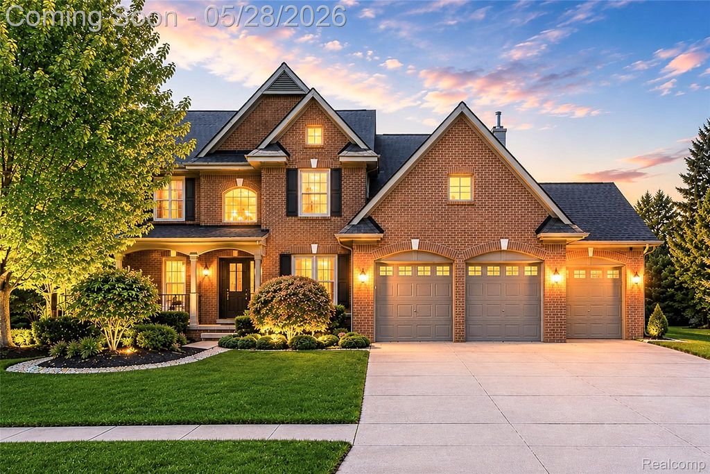 24557 Ackert Court, Novi, MI 48375