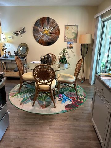142 S SIMPSON STREET, Mount Dora, FL 32757