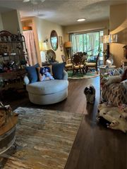 142 S SIMPSON STREET, Mount Dora, FL 32757