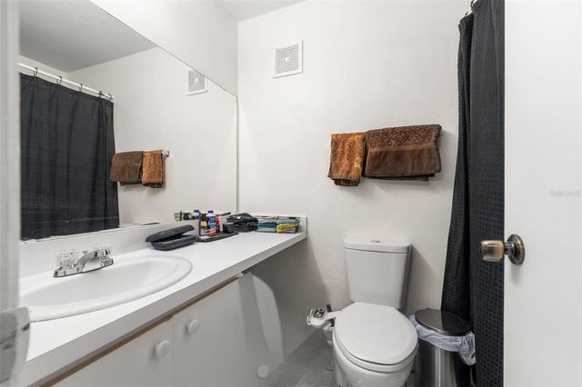 4000 SW 23RD STREET 2-303, Gainesville, FL 32608