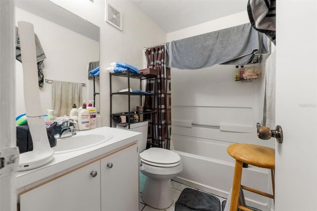 4000 SW 23RD STREET 2-303, Gainesville, FL 32608