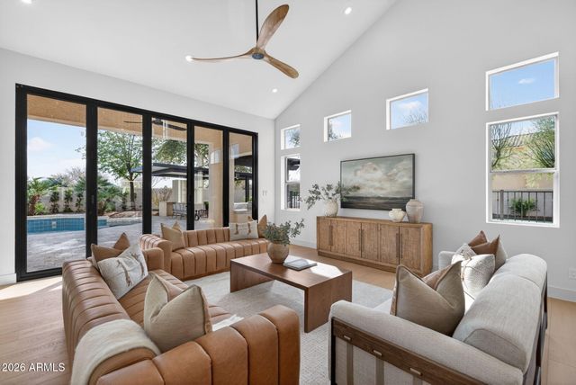 2735 E Flower Court, Gilbert, AZ 85298