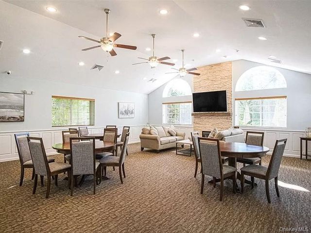 39 Quail Court, Manorville, NY 11949