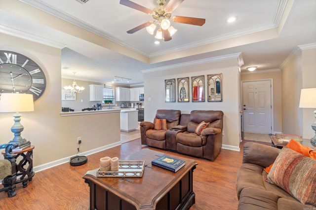 4640 Valiant, Conway, AR 72034