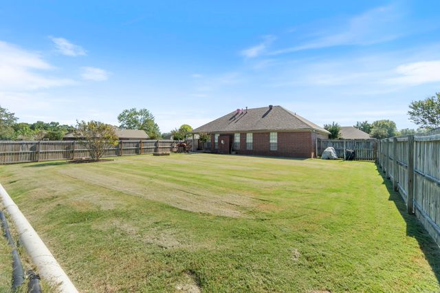 4640 Valiant, Conway, AR 72034
