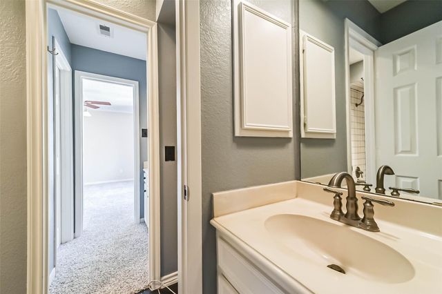 4008 Breakwood Drive, Houston, TX 77025
