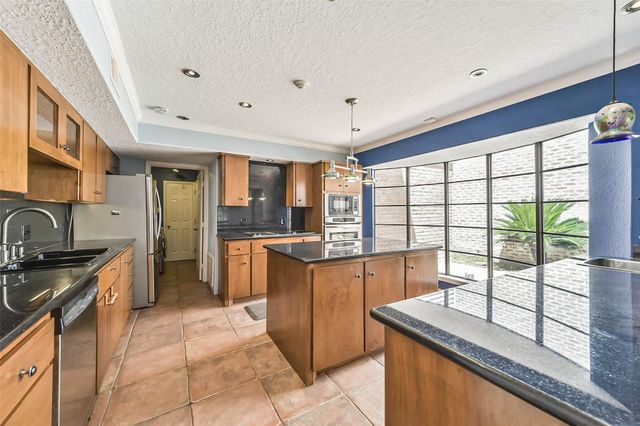 4008 Breakwood Drive, Houston, TX 77025