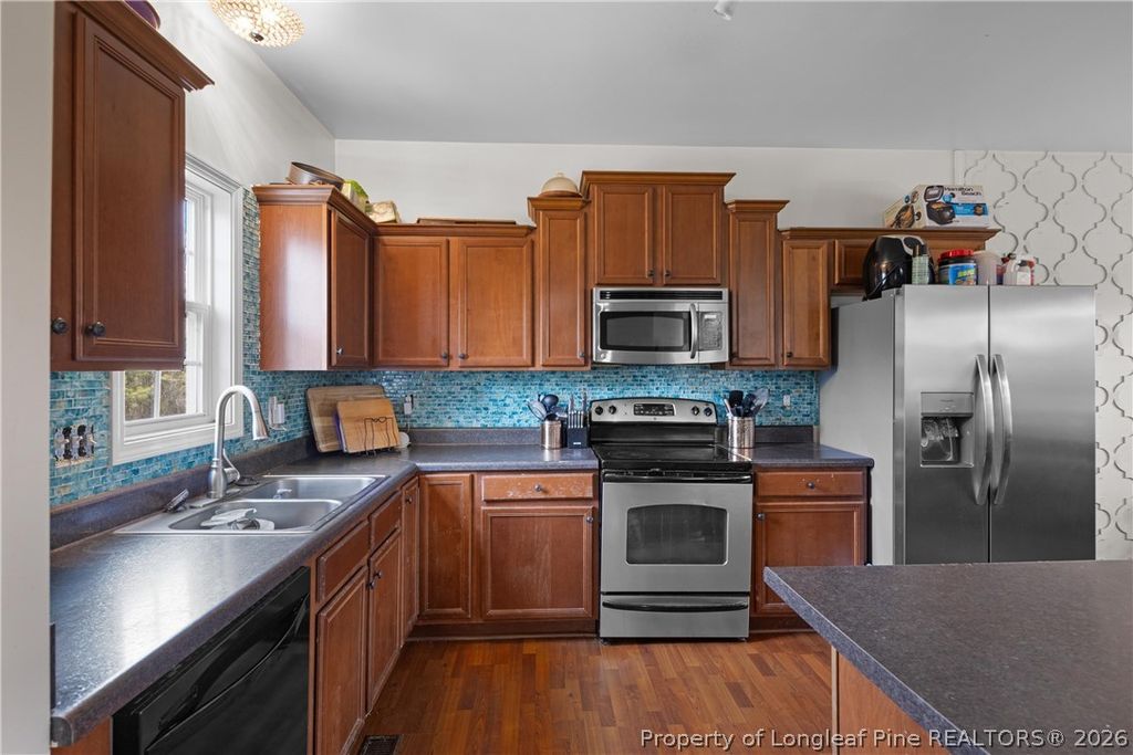 4270 Home Stretch Drive, Parkton, NC 28371 — photo 7