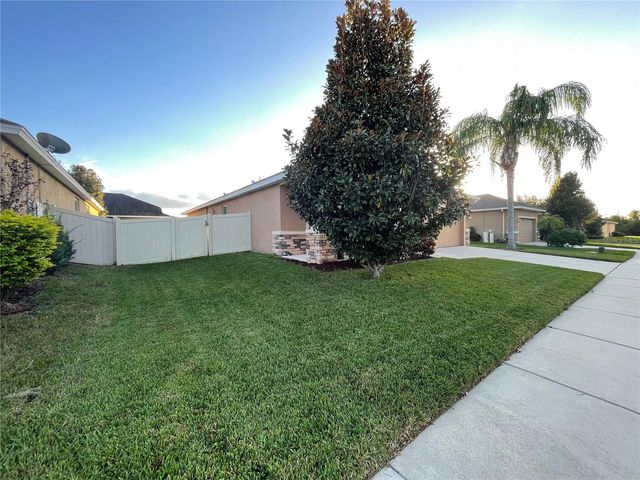 12012 WHISTLING WIND DRIVE, Riverview, FL 33569
