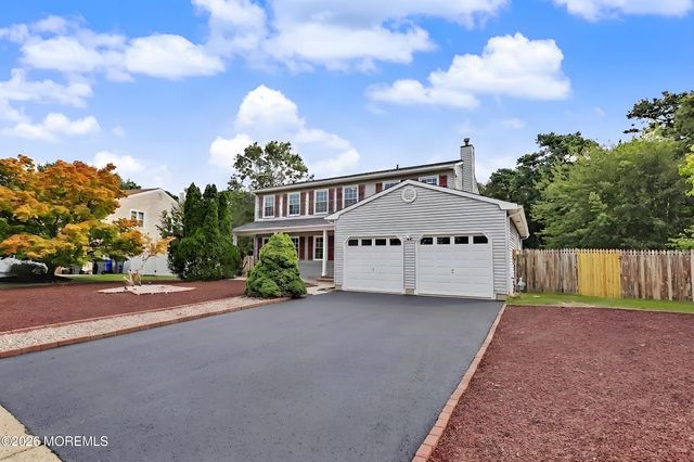 1075 Torremolinos Court, Toms River, NJ 08753