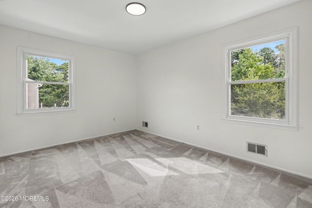 1075 Torremolinos Court, Toms River, NJ 08753