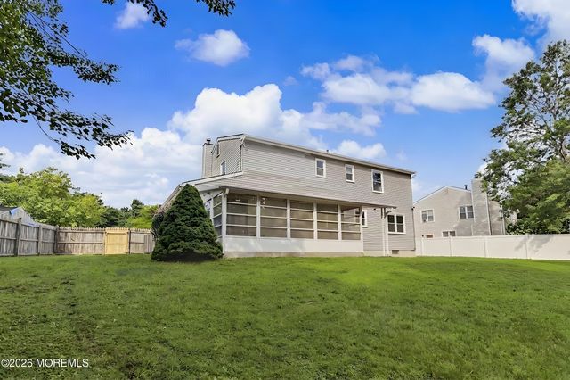 1075 Torremolinos Court, Toms River, NJ 08753
