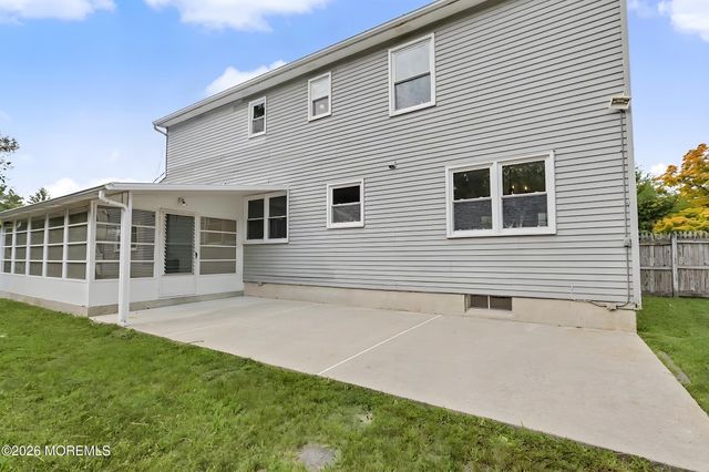 1075 Torremolinos Court, Toms River, NJ 08753