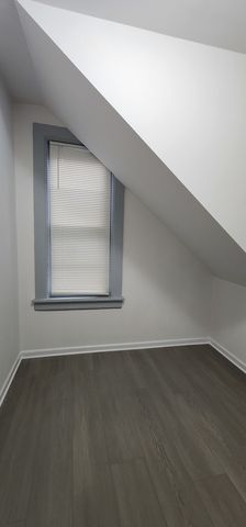 3520 S Winchester Avenue G, Chicago, IL 60609