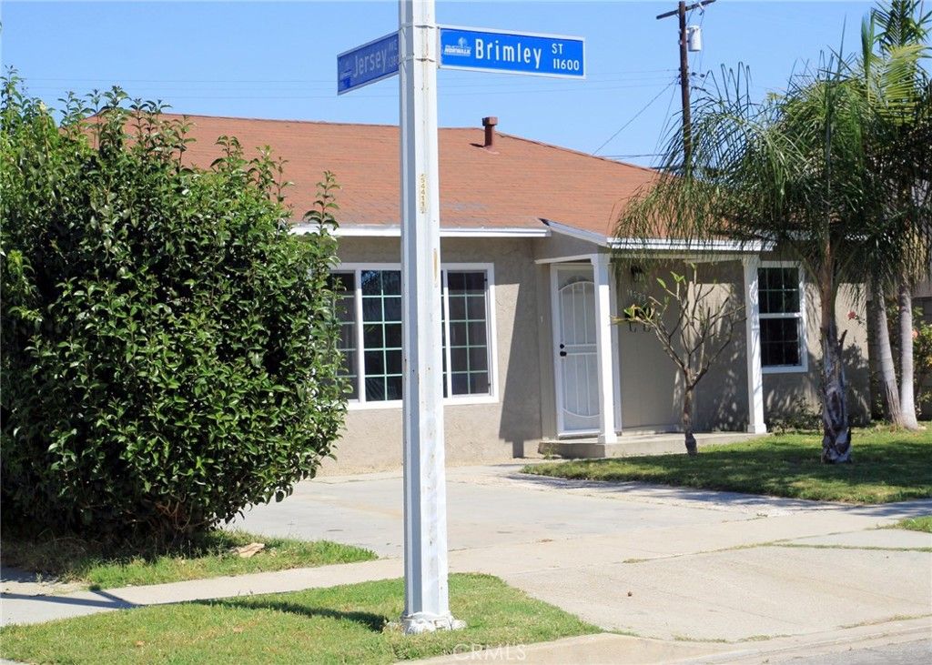 Image 3 of property listing at 11623 Brimley, Norwalk, CA 90650