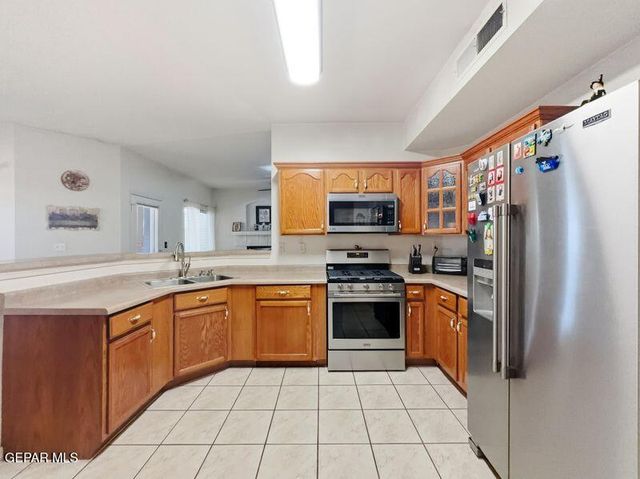 13704 Paseo De Fe Circle, Horizon City, TX 79928