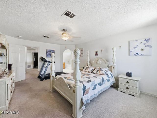 13704 Paseo De Fe Circle, Horizon City, TX 79928