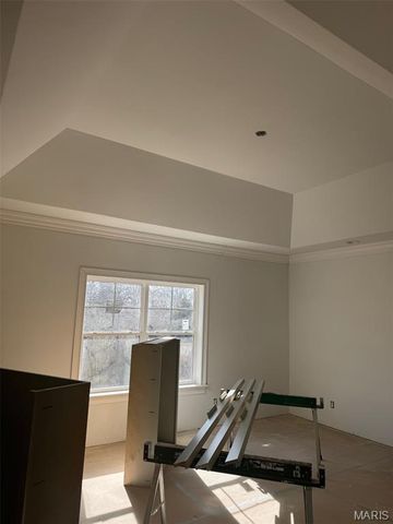 9504 Old Bonhomme Road, Olivette, MO 63132