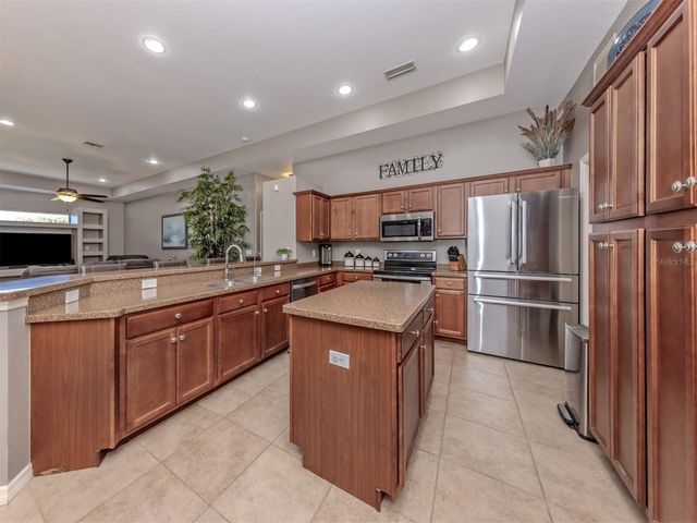 8140 260TH STREET E, Myakka City, FL 34251