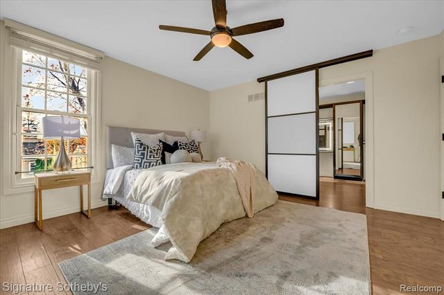 621 Dewey Street, Royal Oak, MI 48067