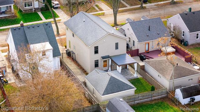 621 Dewey Street, Royal Oak, MI 48067