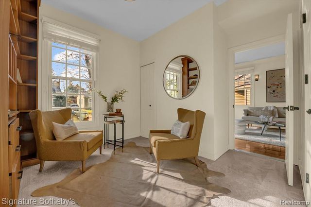 621 Dewey Street, Royal Oak, MI 48067