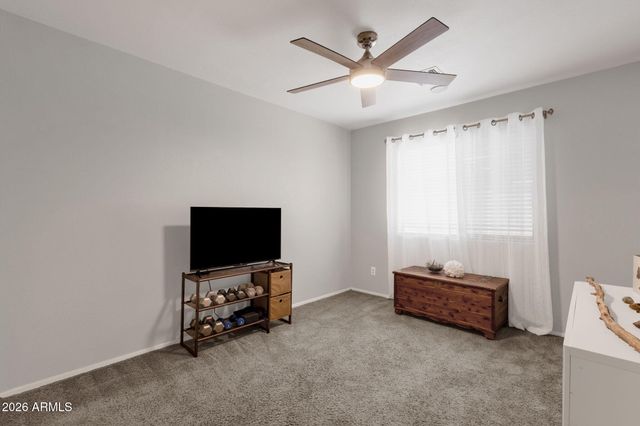 672 N BRIDLEGATE Drive, Gilbert, AZ 85234