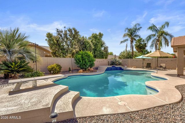 672 N BRIDLEGATE Drive, Gilbert, AZ 85234