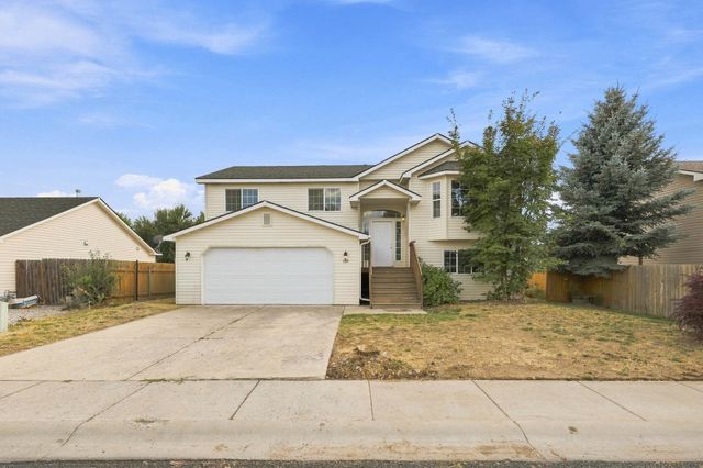 328 E Beverly Ave, Medical Lake, WA 99022
